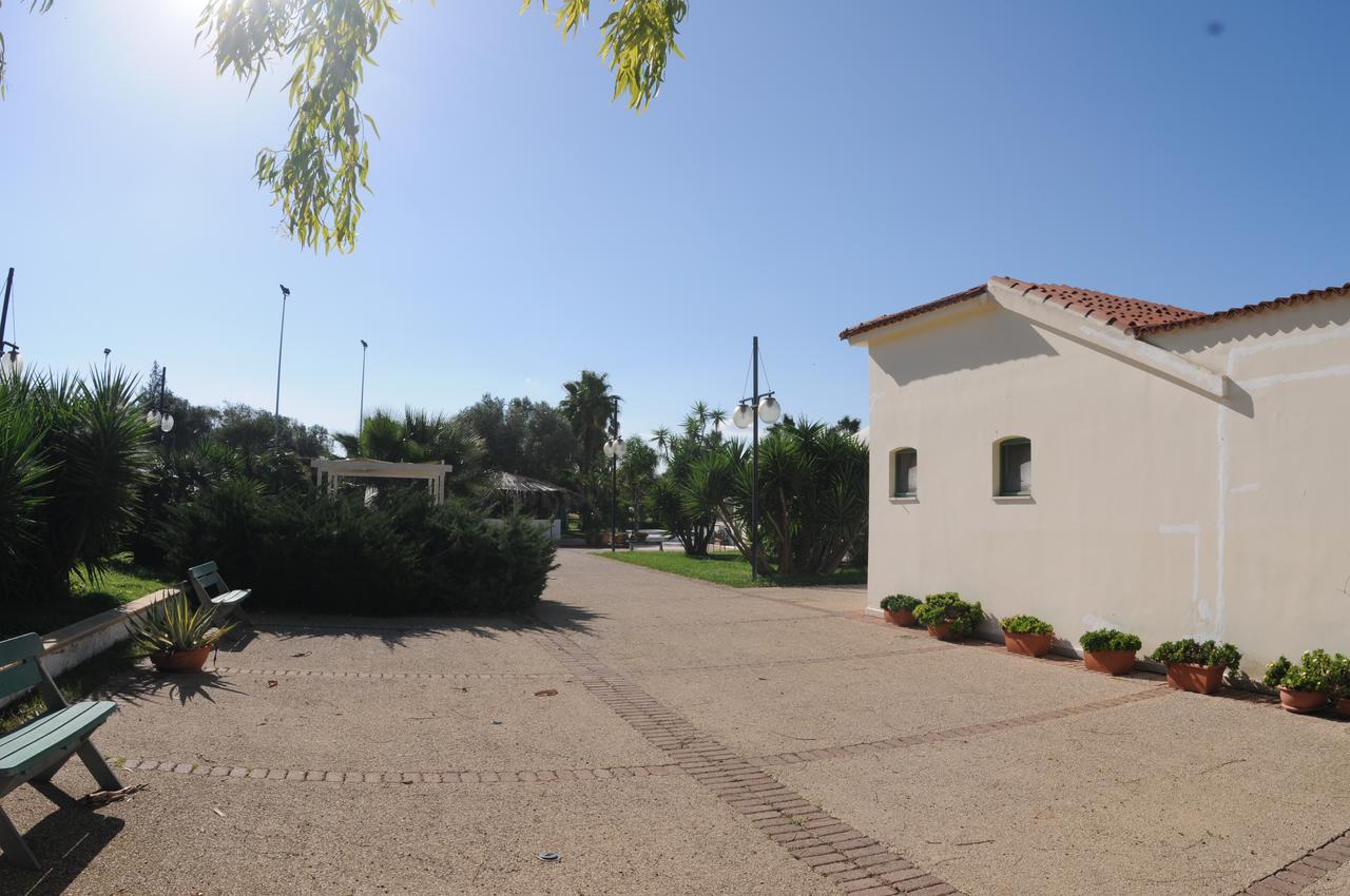 Hotel Masseria Marziale Brindisi Exterior foto